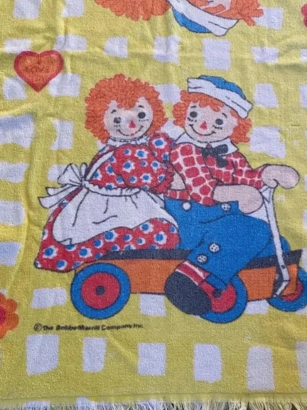 Raggedy Ann & Andy Vintage Bath Towel Wamsutta 1970s Bobbs Merril Fringe Retro